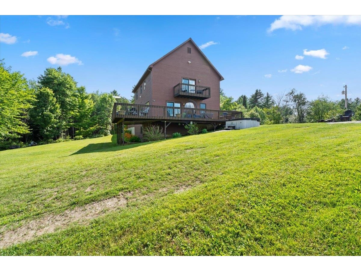 1585 Country Club Road