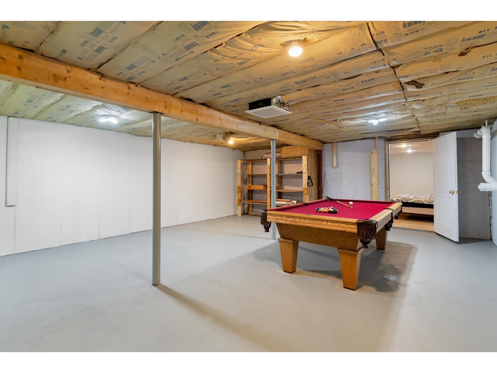 1586 Church Road