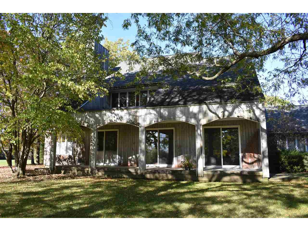 159 Ledge Hill
