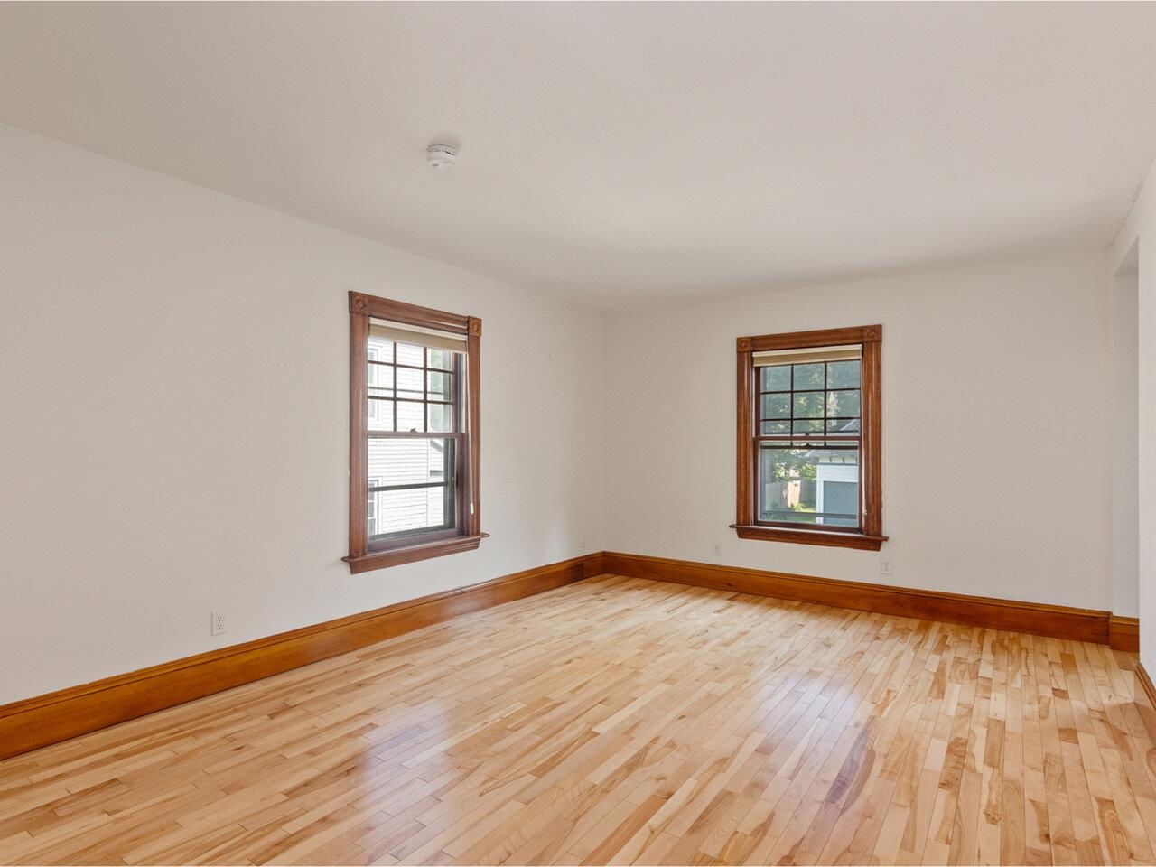 2nd floor primary BR en suite
