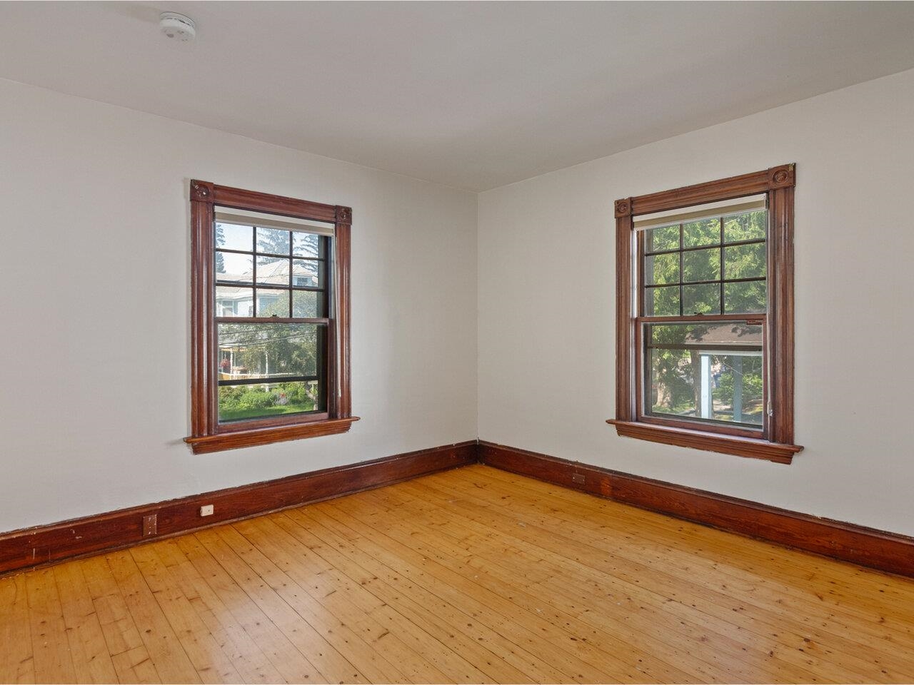 2nd floor - bedroom #2