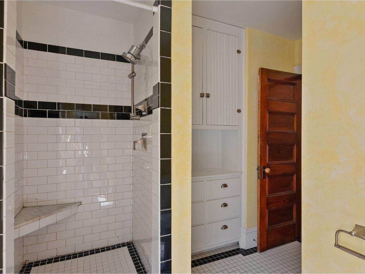 Second floor - 3/4 bathroom
