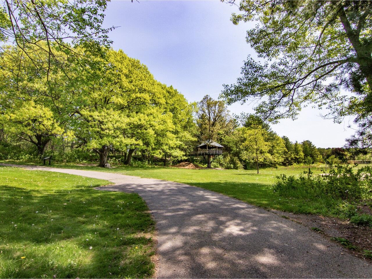 Oakledge Park pathes
