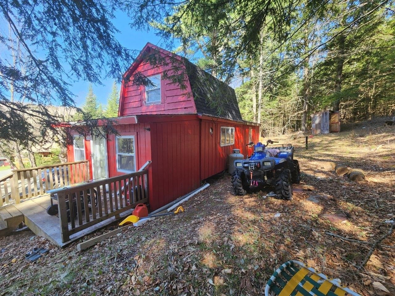 1594 White Road