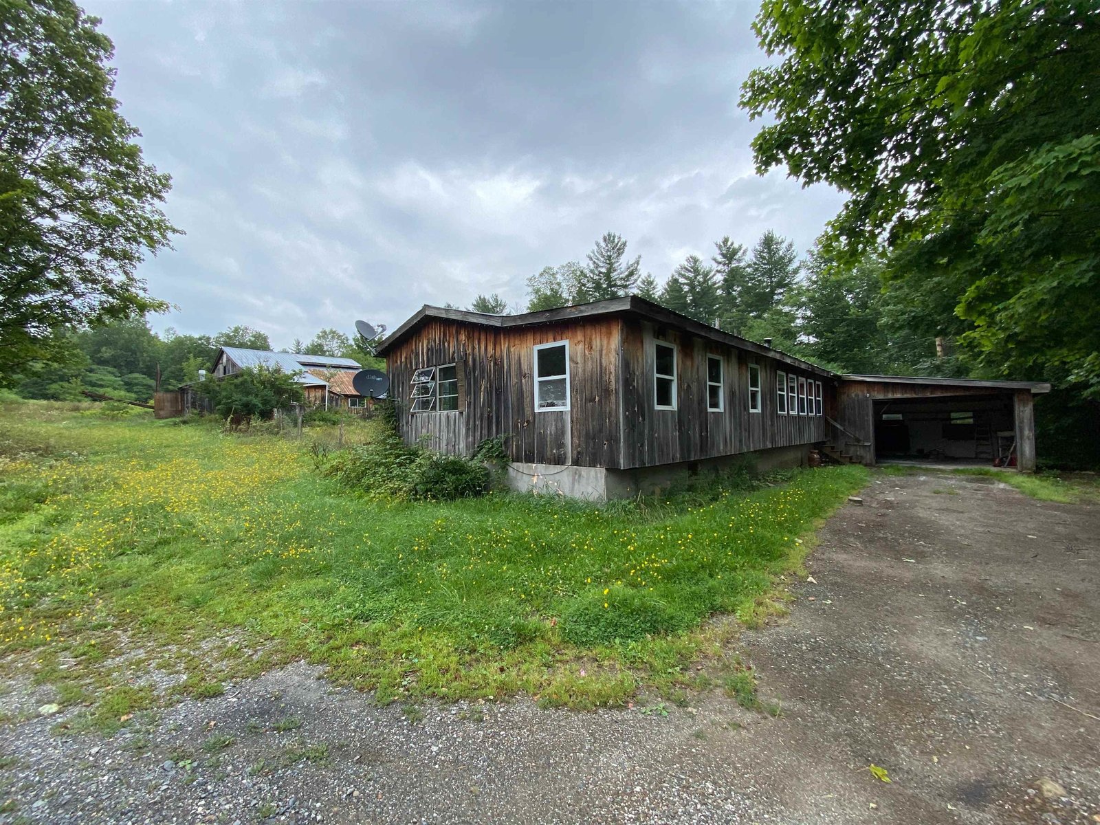 1596 Browns Corner Road