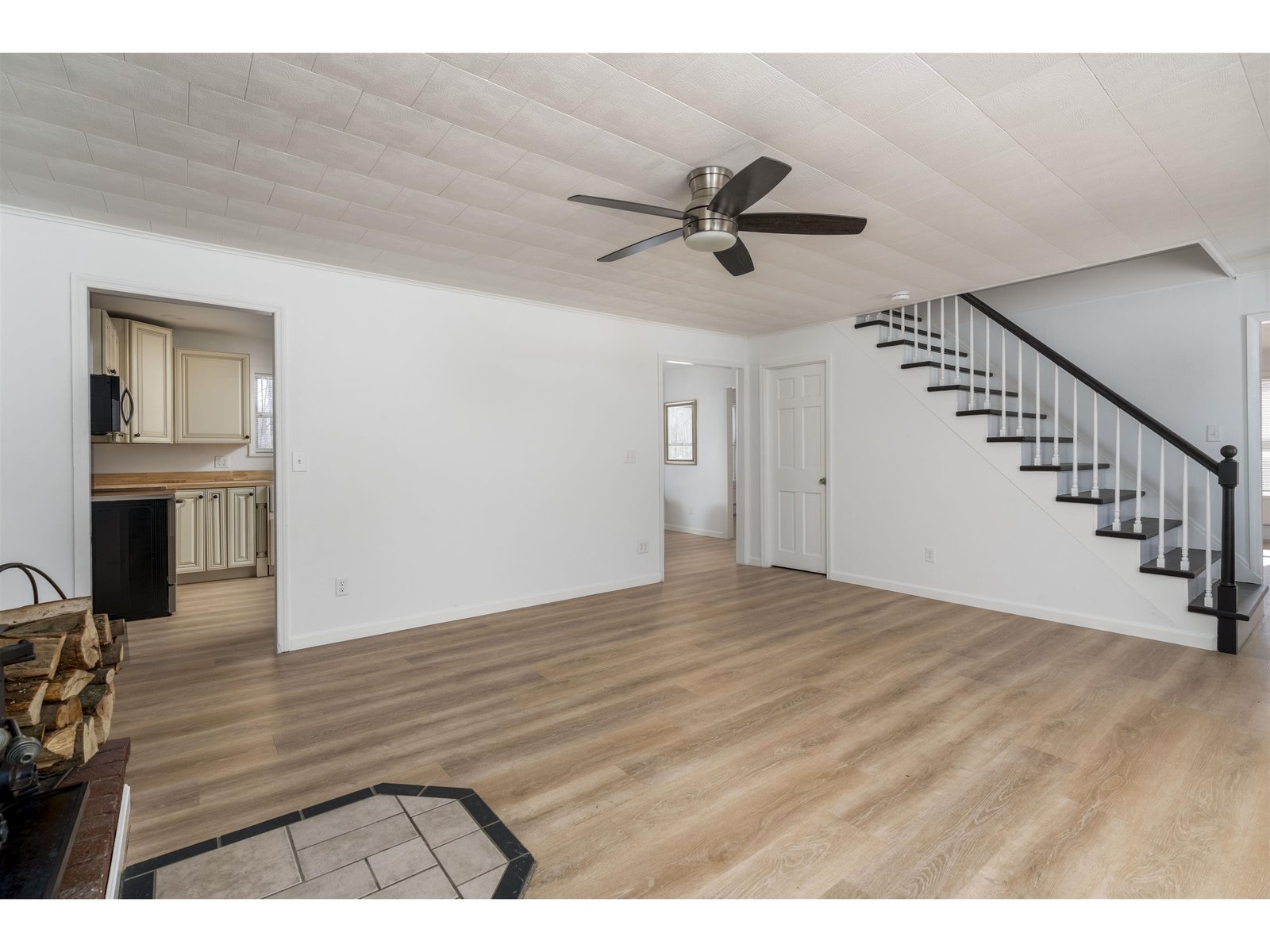 15A Linda Avenue