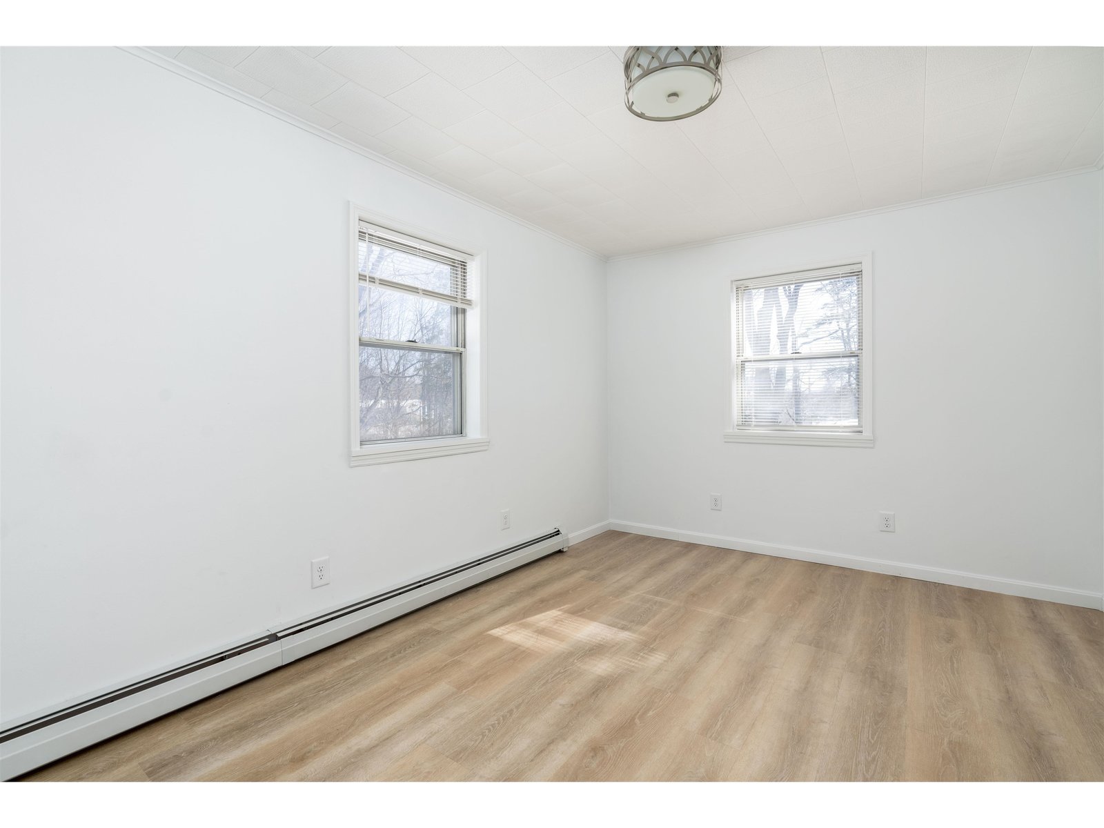 15A Linda Avenue