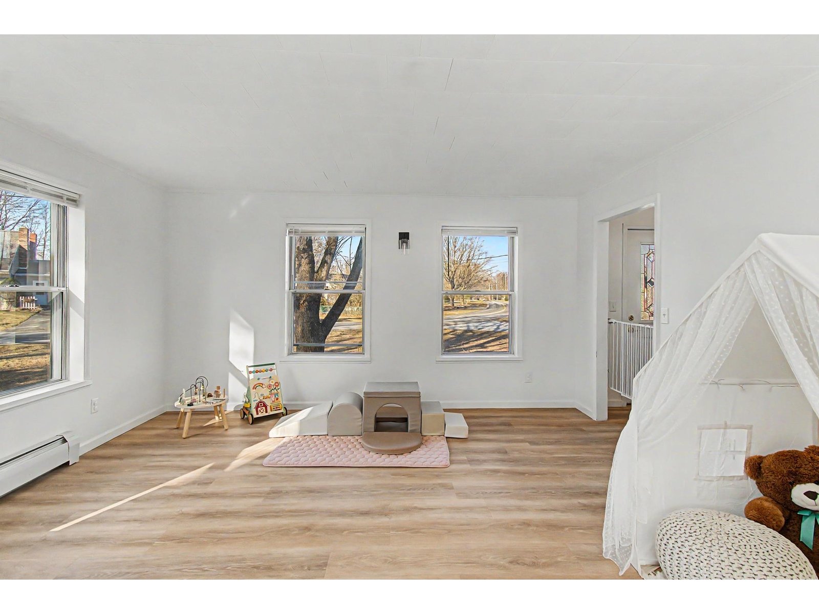 15A Linda Avenue