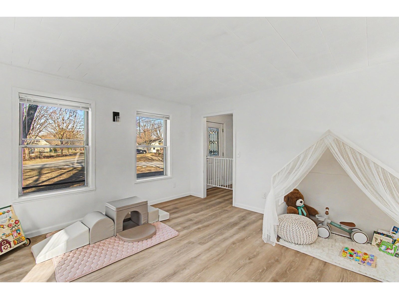15A Linda Avenue