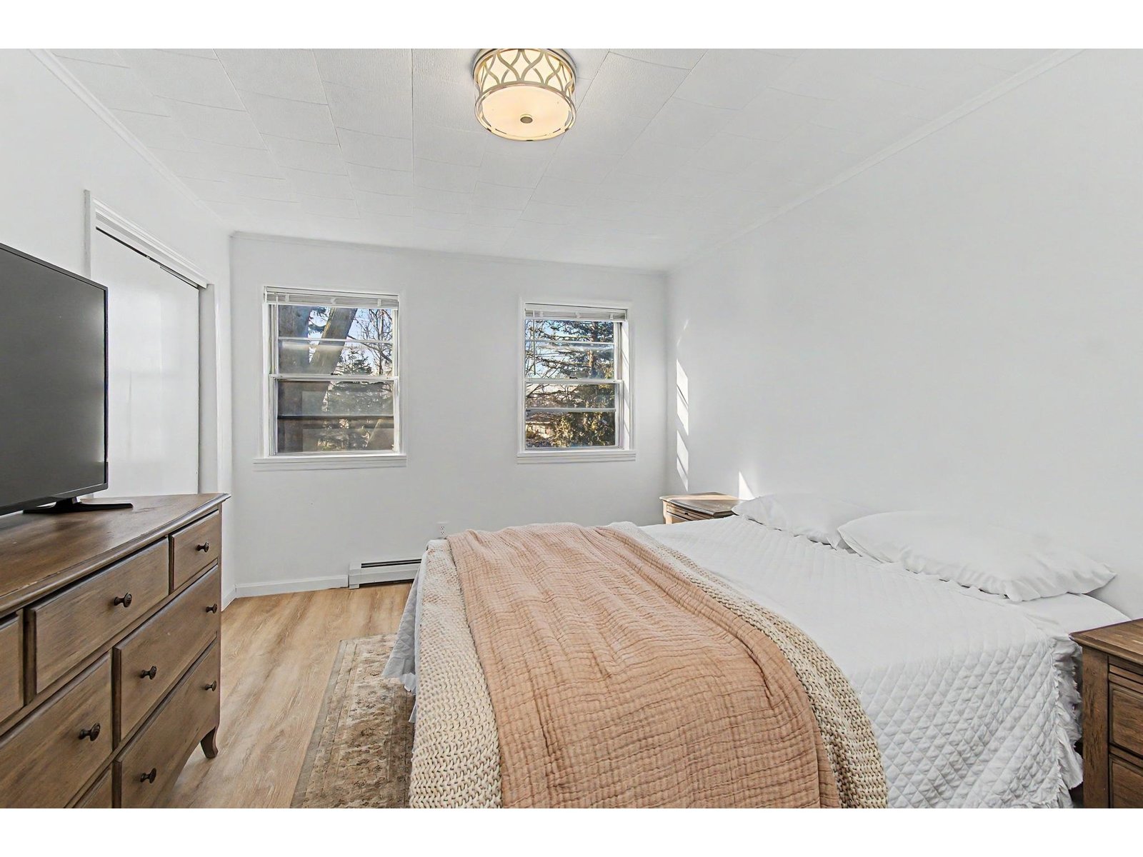 15A Linda Avenue