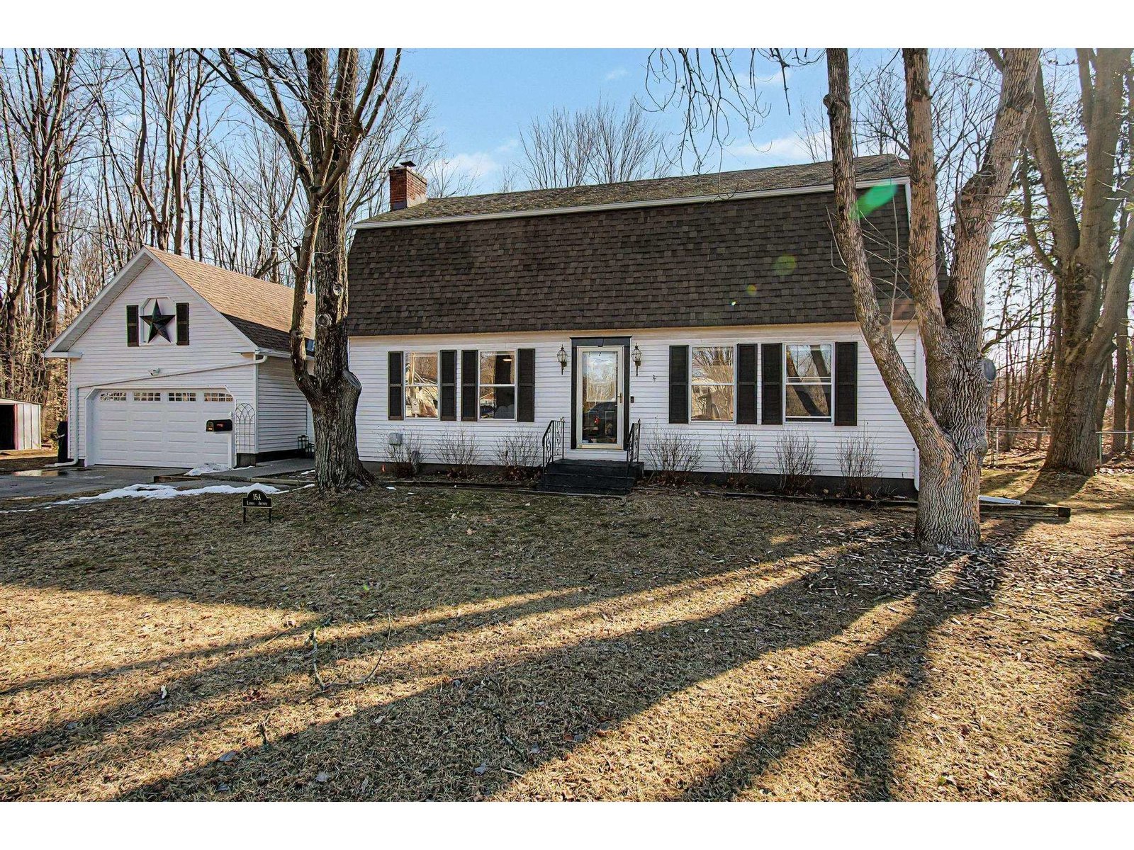 15A Linda Avenue