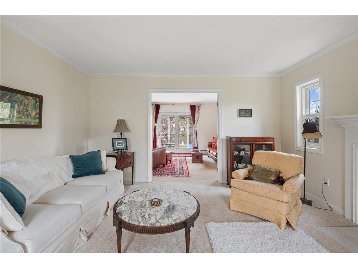 16 Adirondack Street