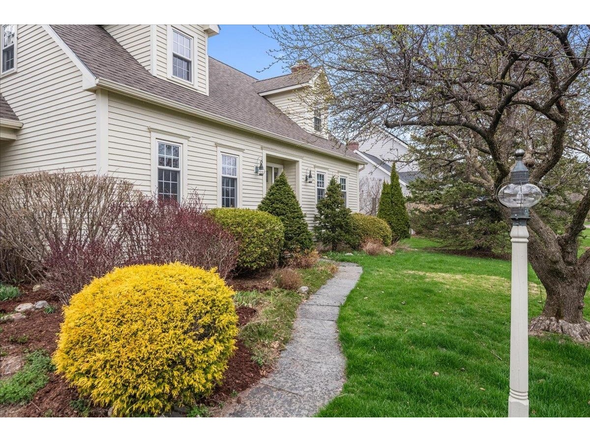 16 Adirondack Street