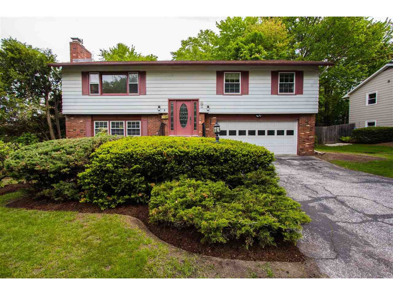 16 Andrews Avenue