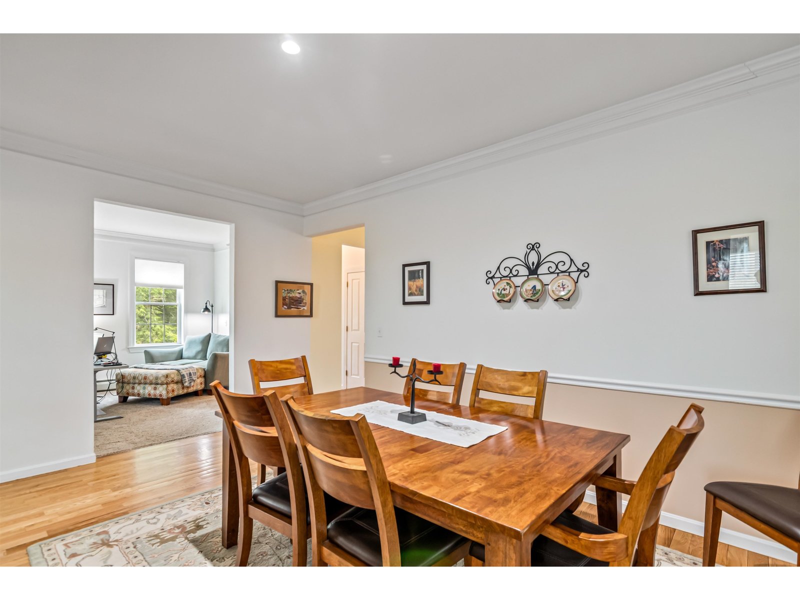 16 Bradley Bow Road