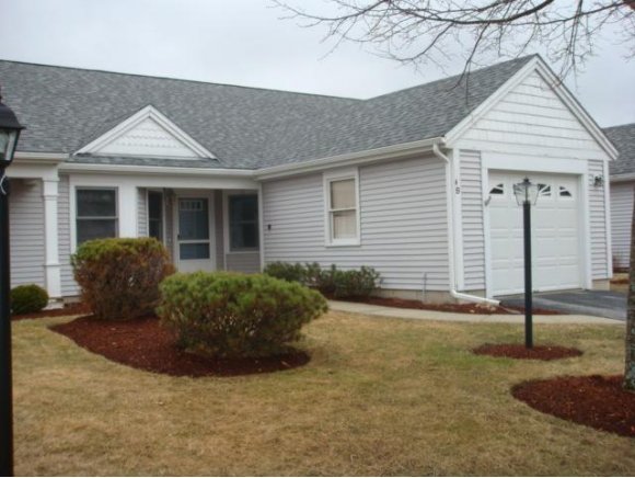 16 Clover Dr, Unit 6B