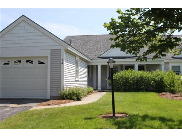 16 Clover Dr, Unit 7A