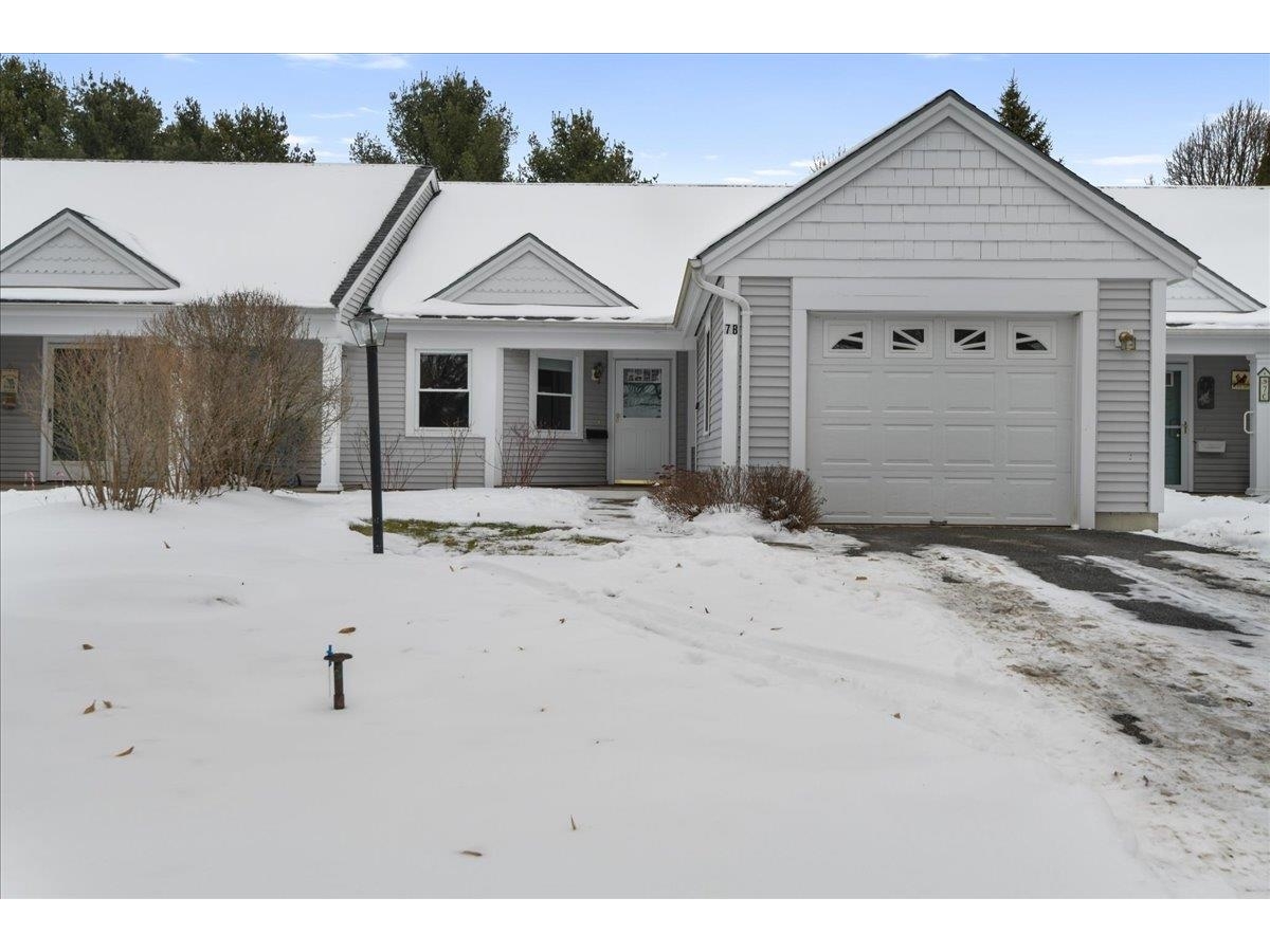 16 Clover Drive, Unit 7B