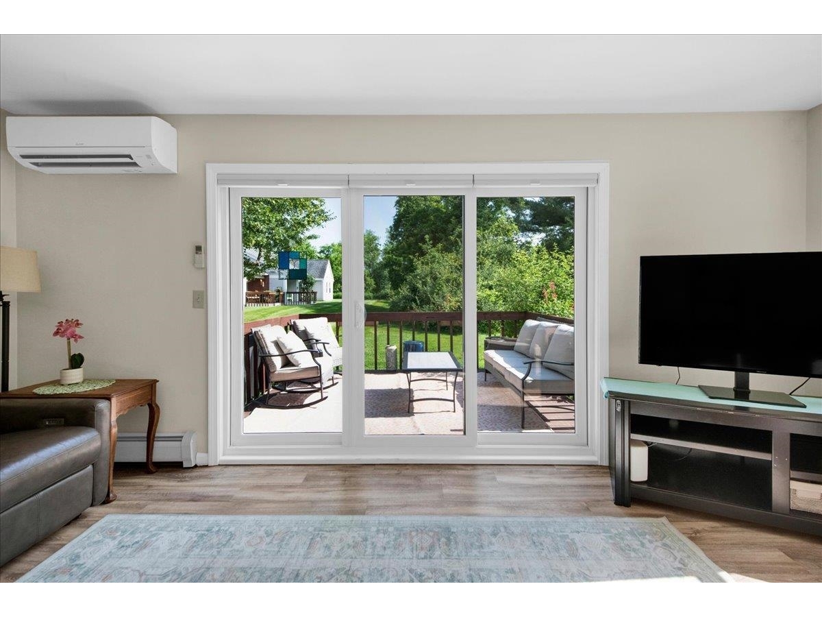 16 Clover Drive, Unit 8D