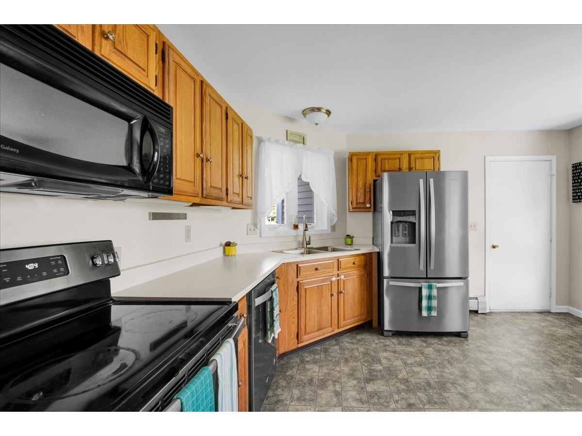 16 Clover Drive, Unit 8D