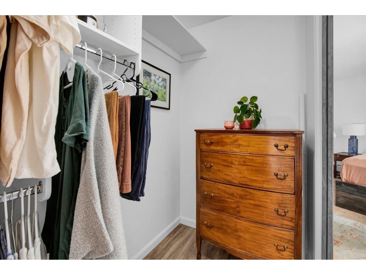 16 Clover Drive, Unit 8D