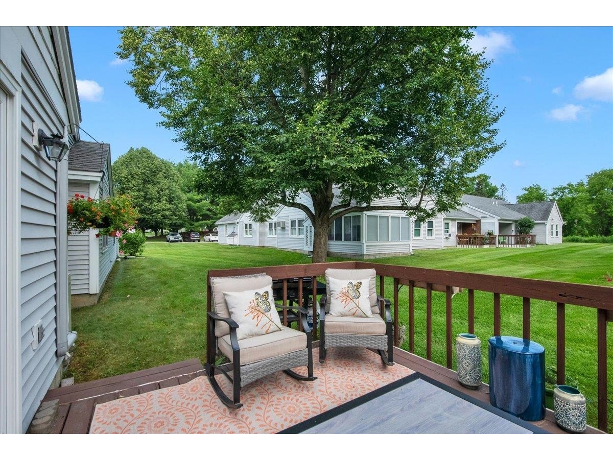 16 Clover Drive, Unit 8D