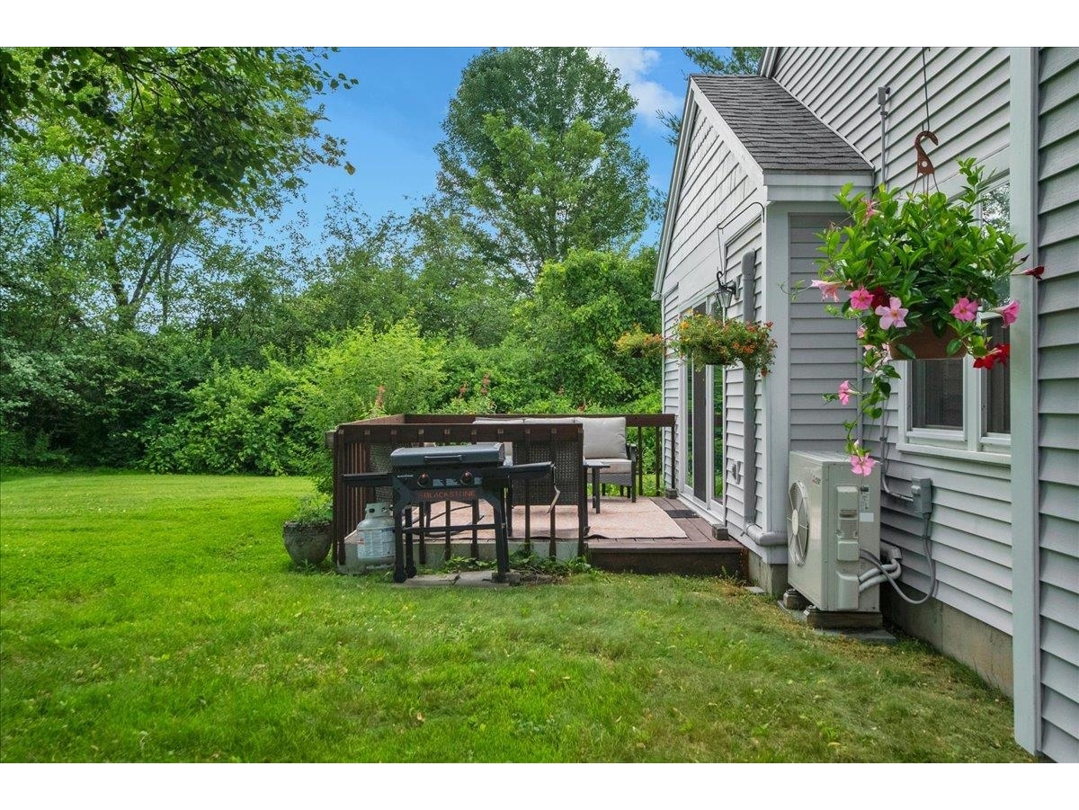 16 Clover Drive, Unit 8D