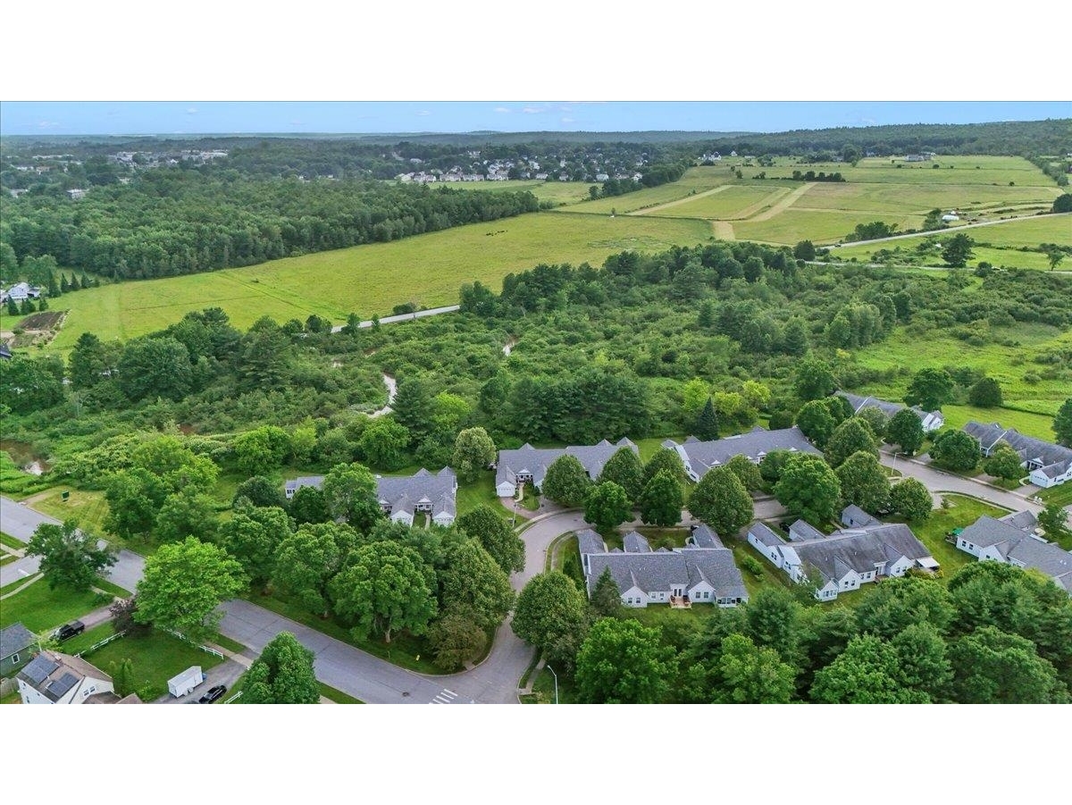 16 Clover Drive, Unit 8D