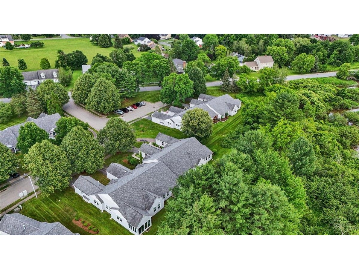 16 Clover Drive, Unit 8D