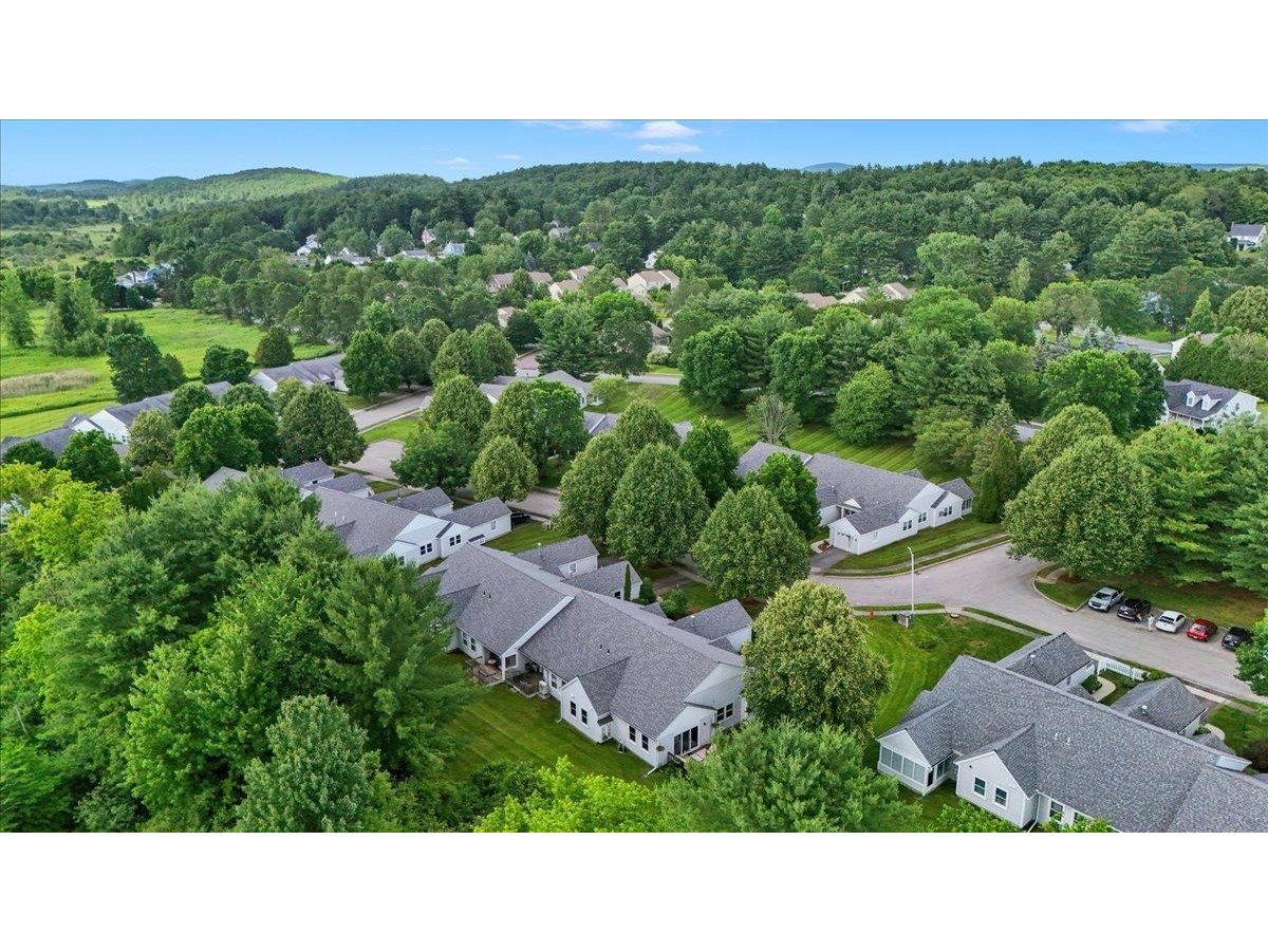 16 Clover Drive, Unit 8D