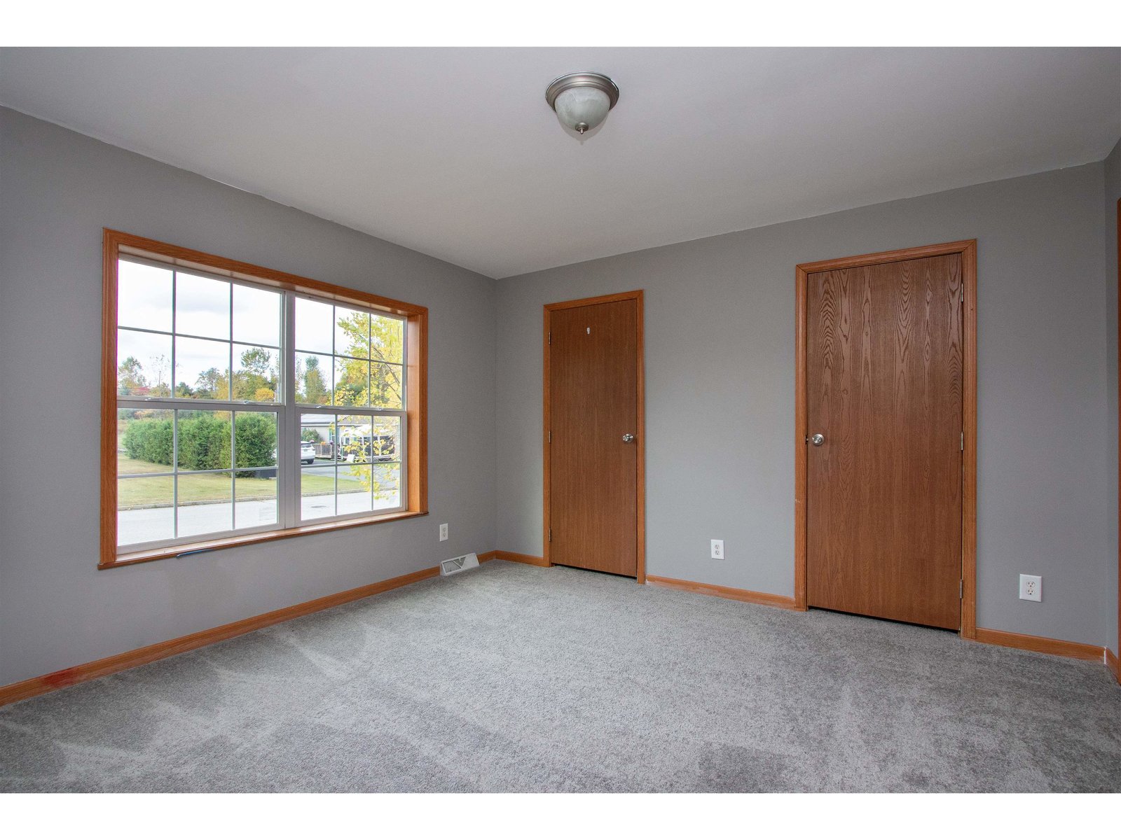 16 Deer Creek Lane