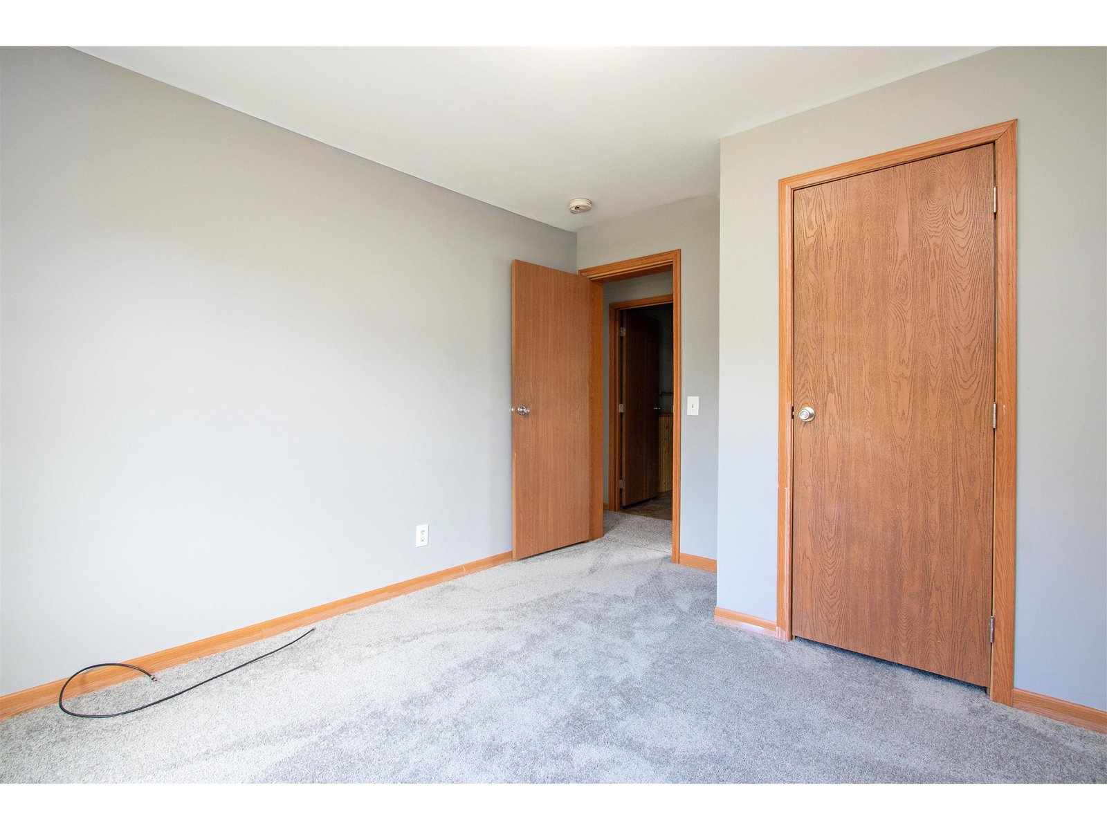 16 Deer Creek Lane