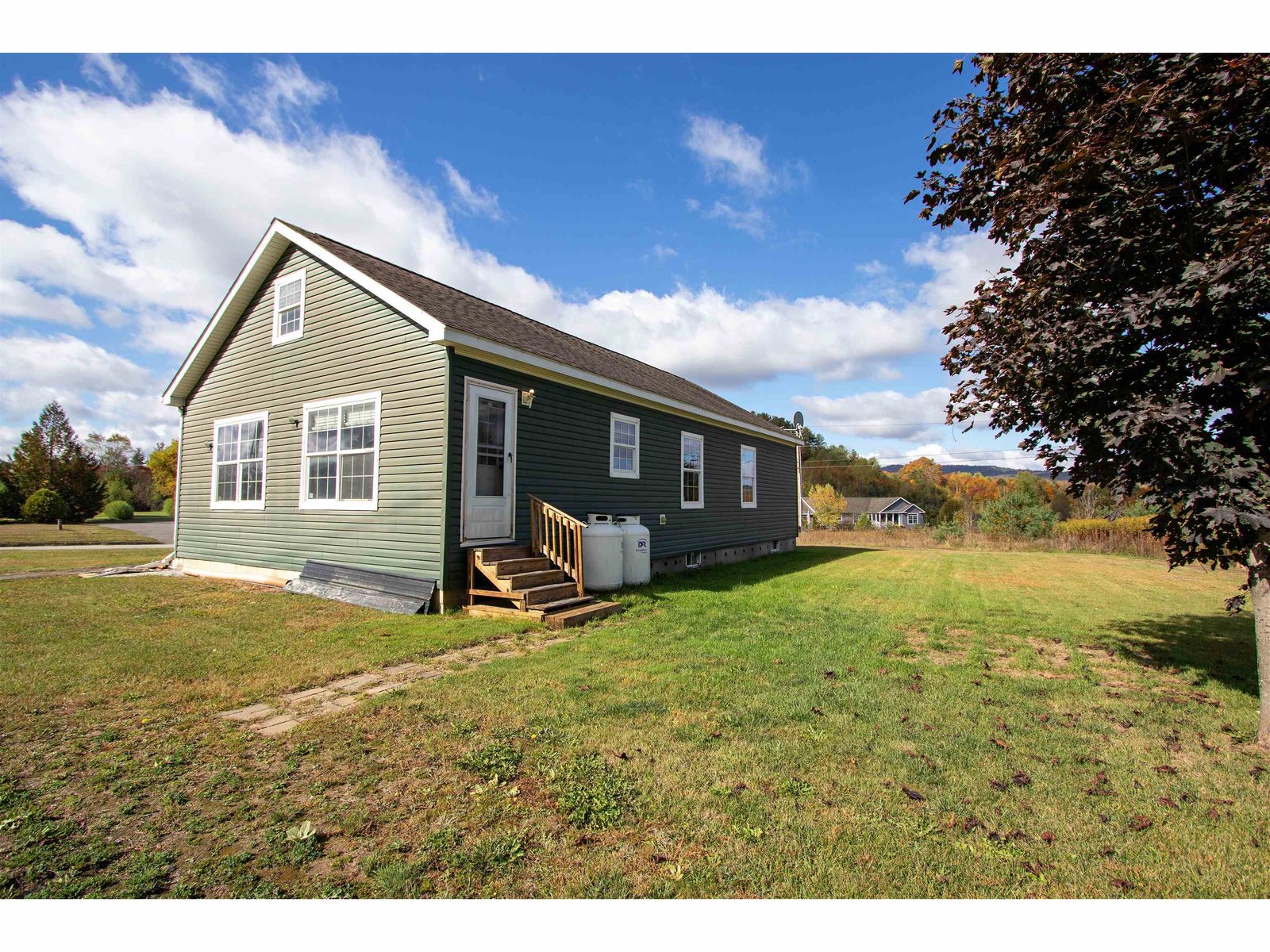 16 Deer Creek Lane