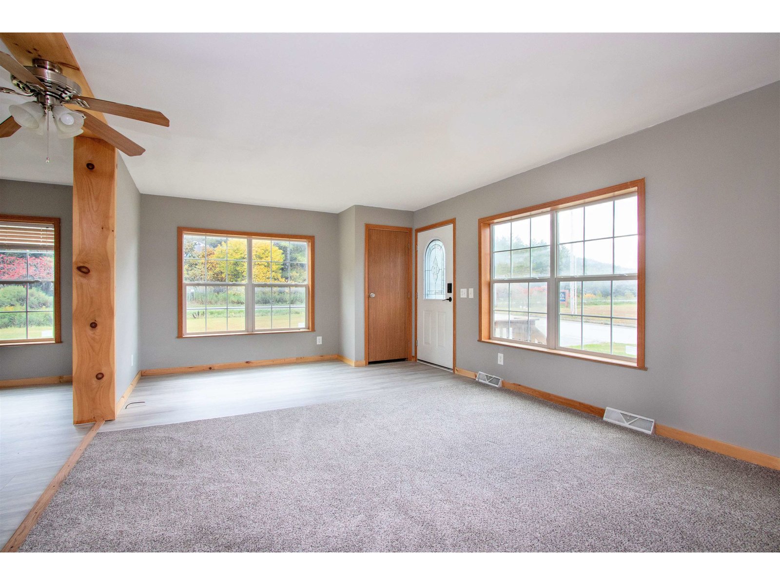 16 Deer Creek Lane