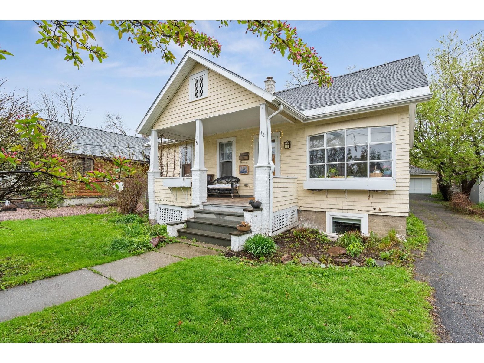 16 Ferguson Avenue
