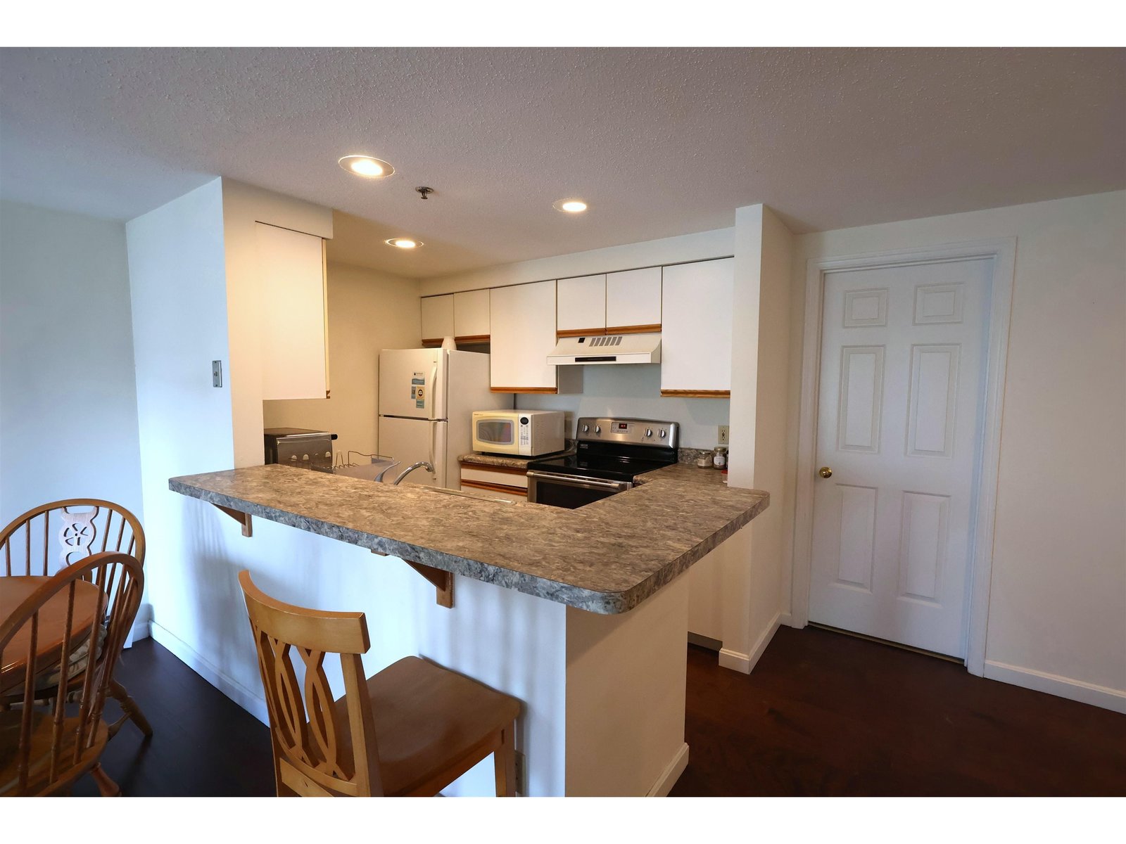 16 Hemlock Ridge Drive, Unit 101