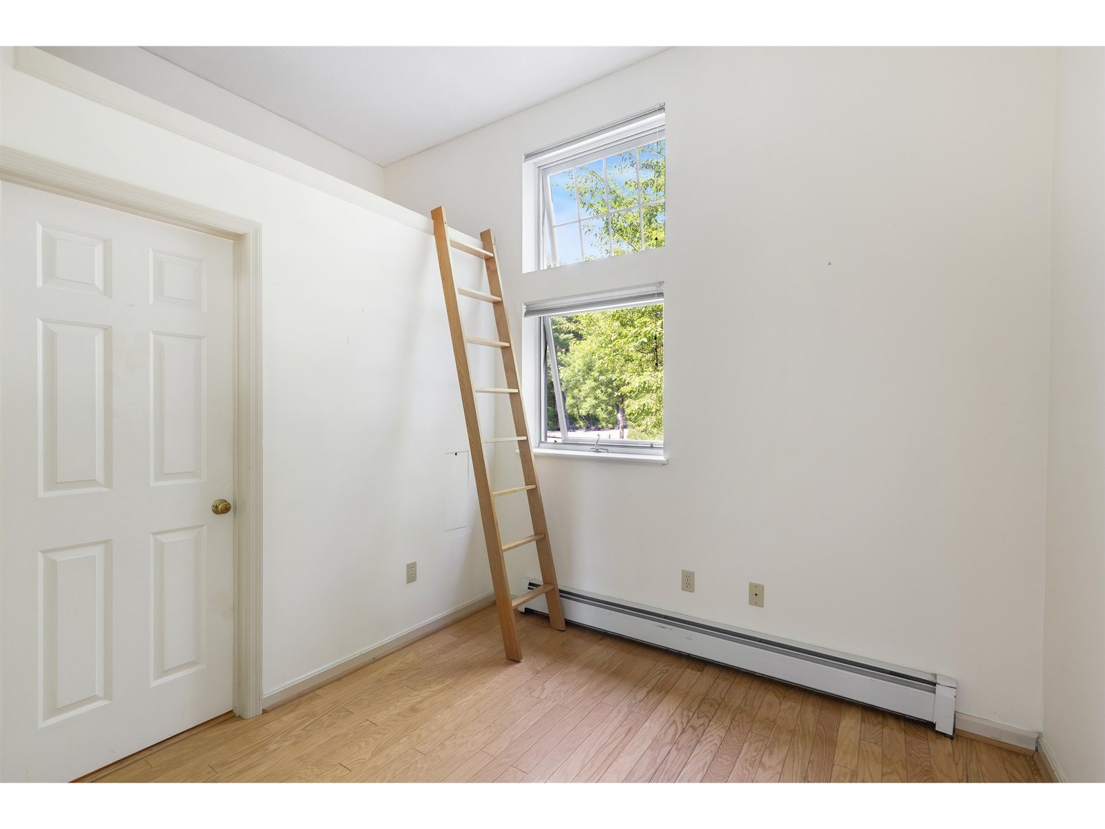 16 Hemlock Ridge Drive, Unit 204