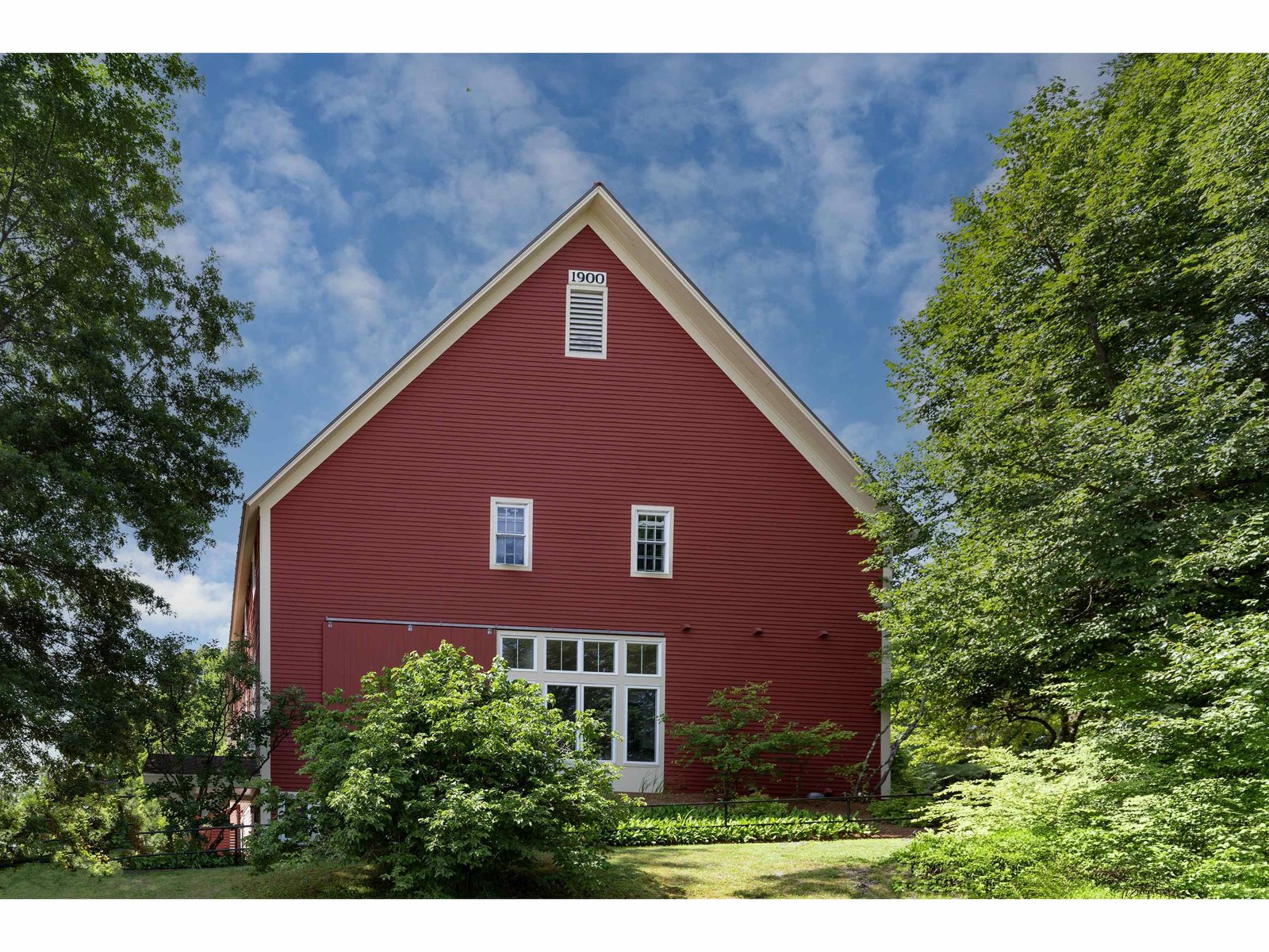 16 Hemlock Ridge Drive, Unit 204