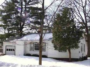 16 Iroquois Avenue