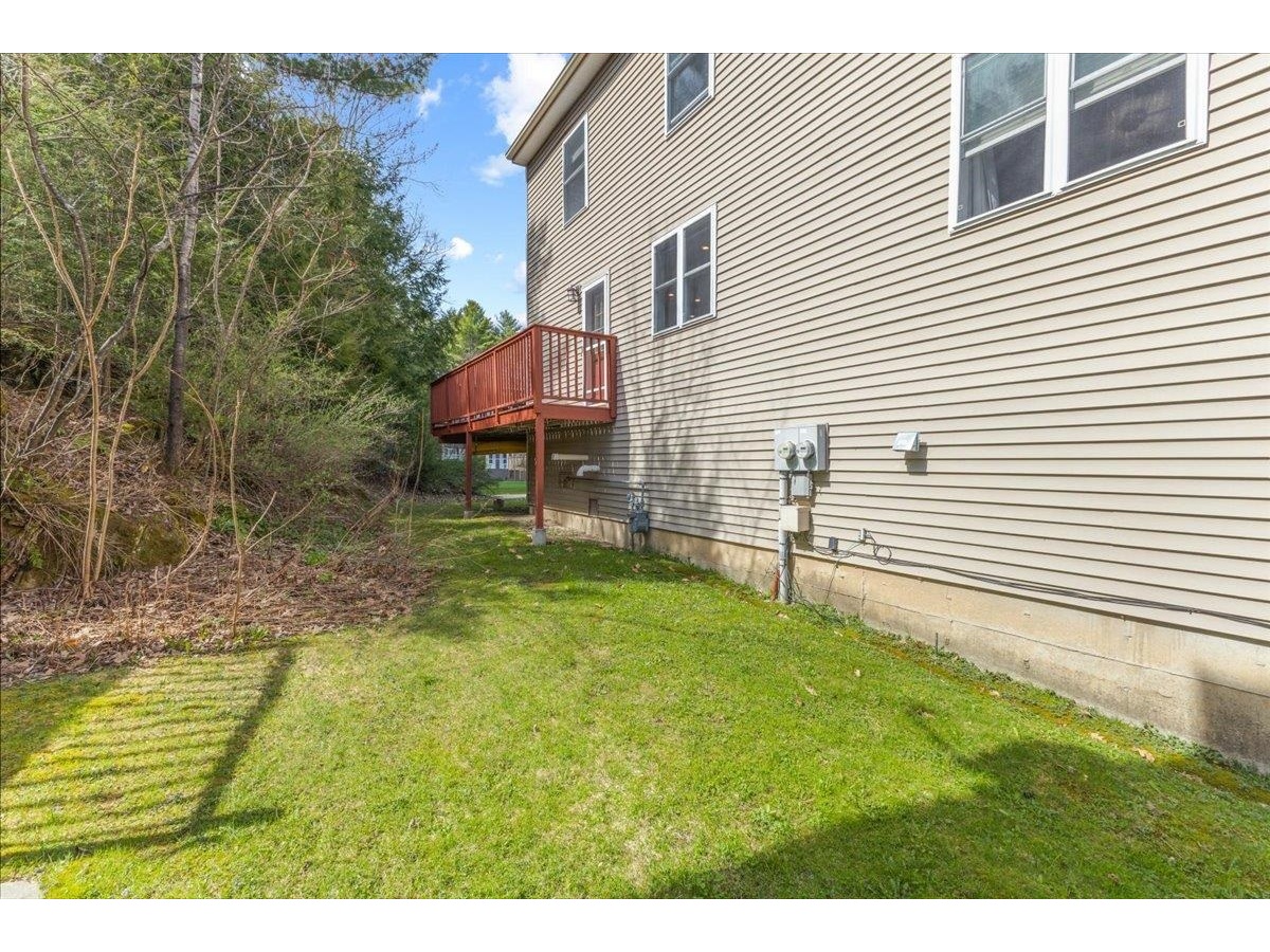 16 Joseph Lane