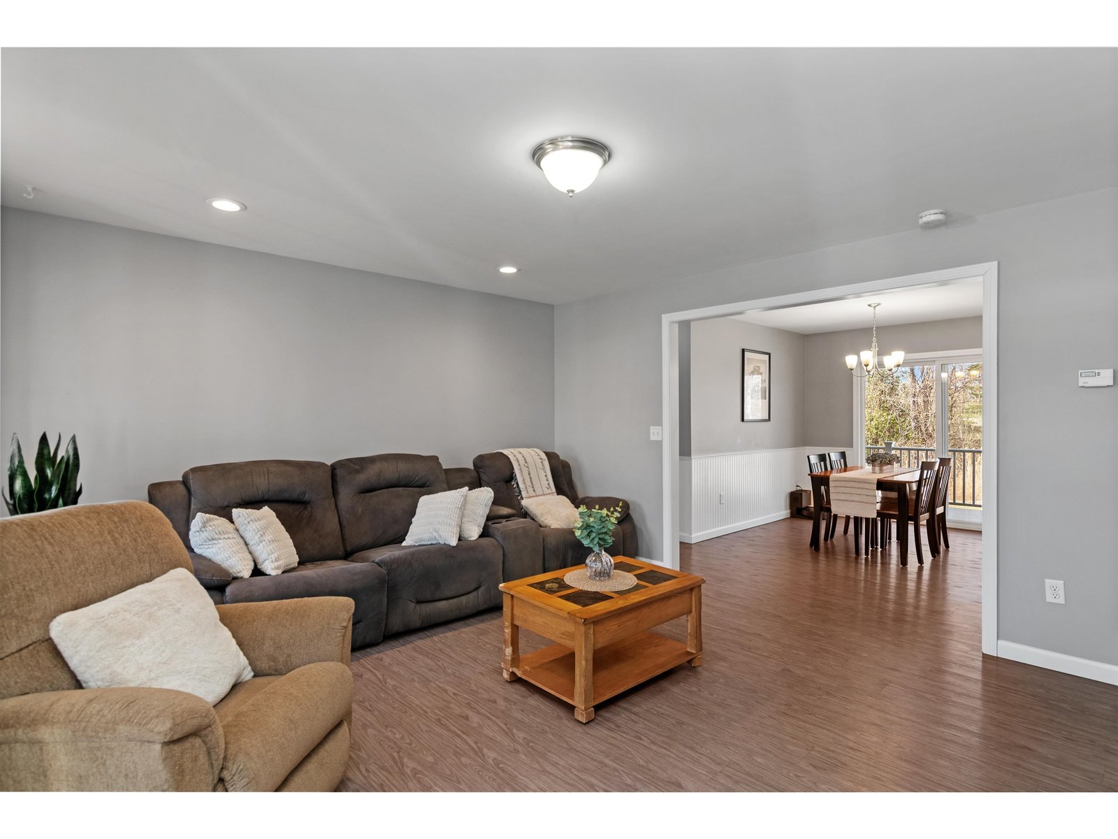16 Kellogg Road