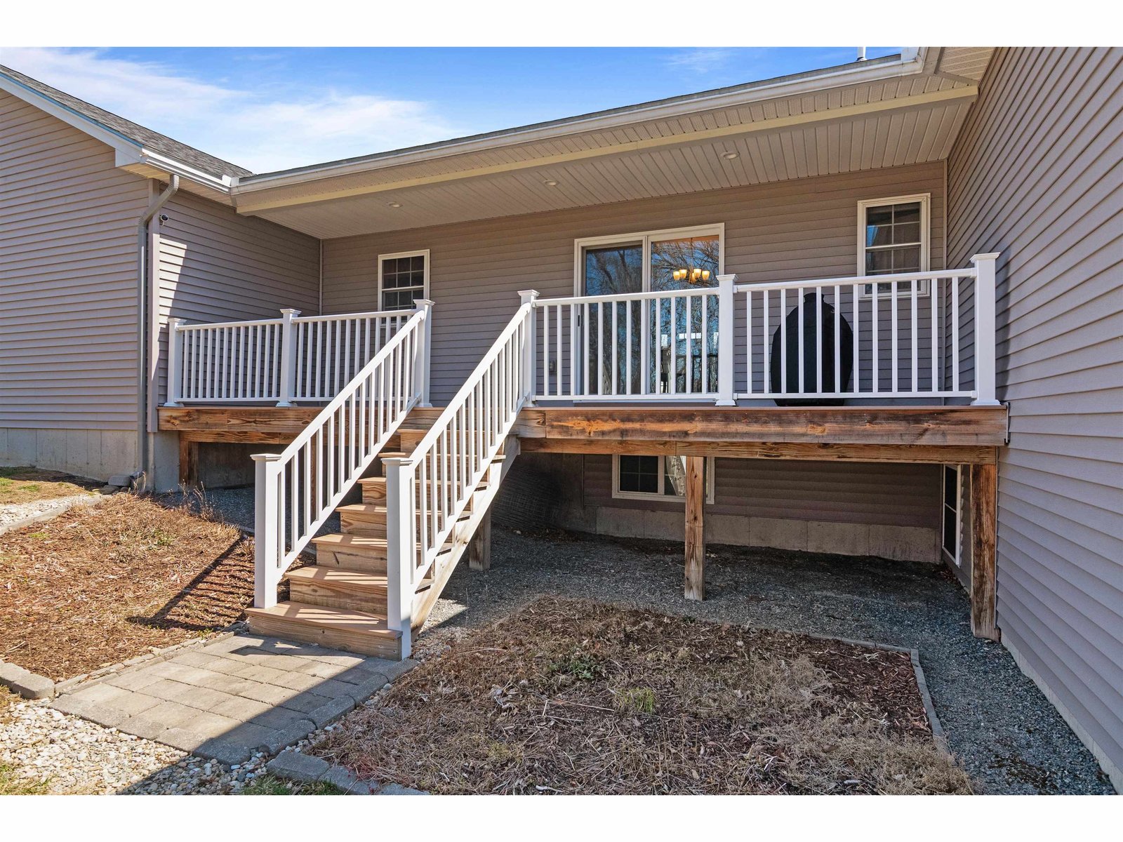 16 Kellogg Road