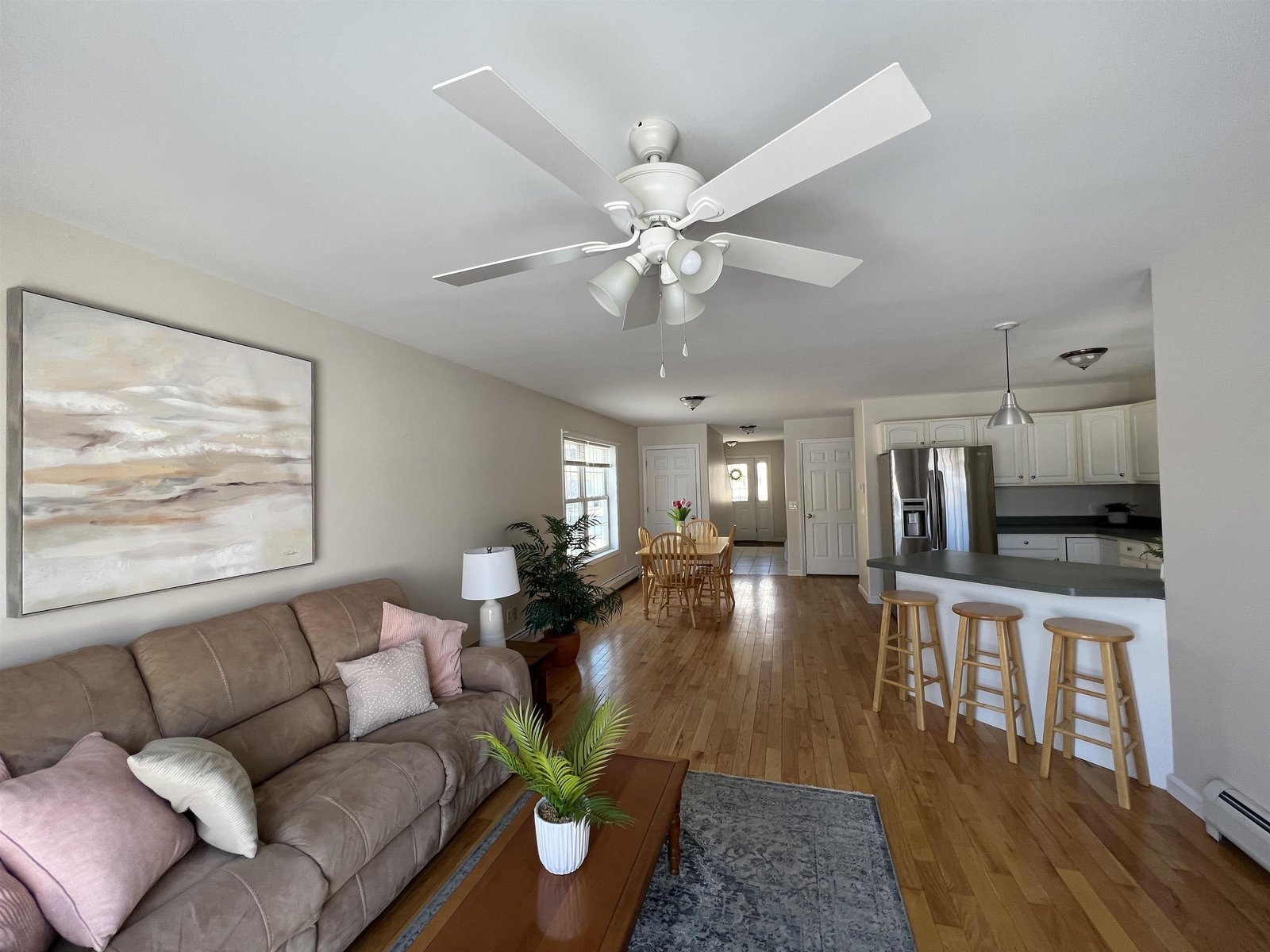 Open Concept Main Floor