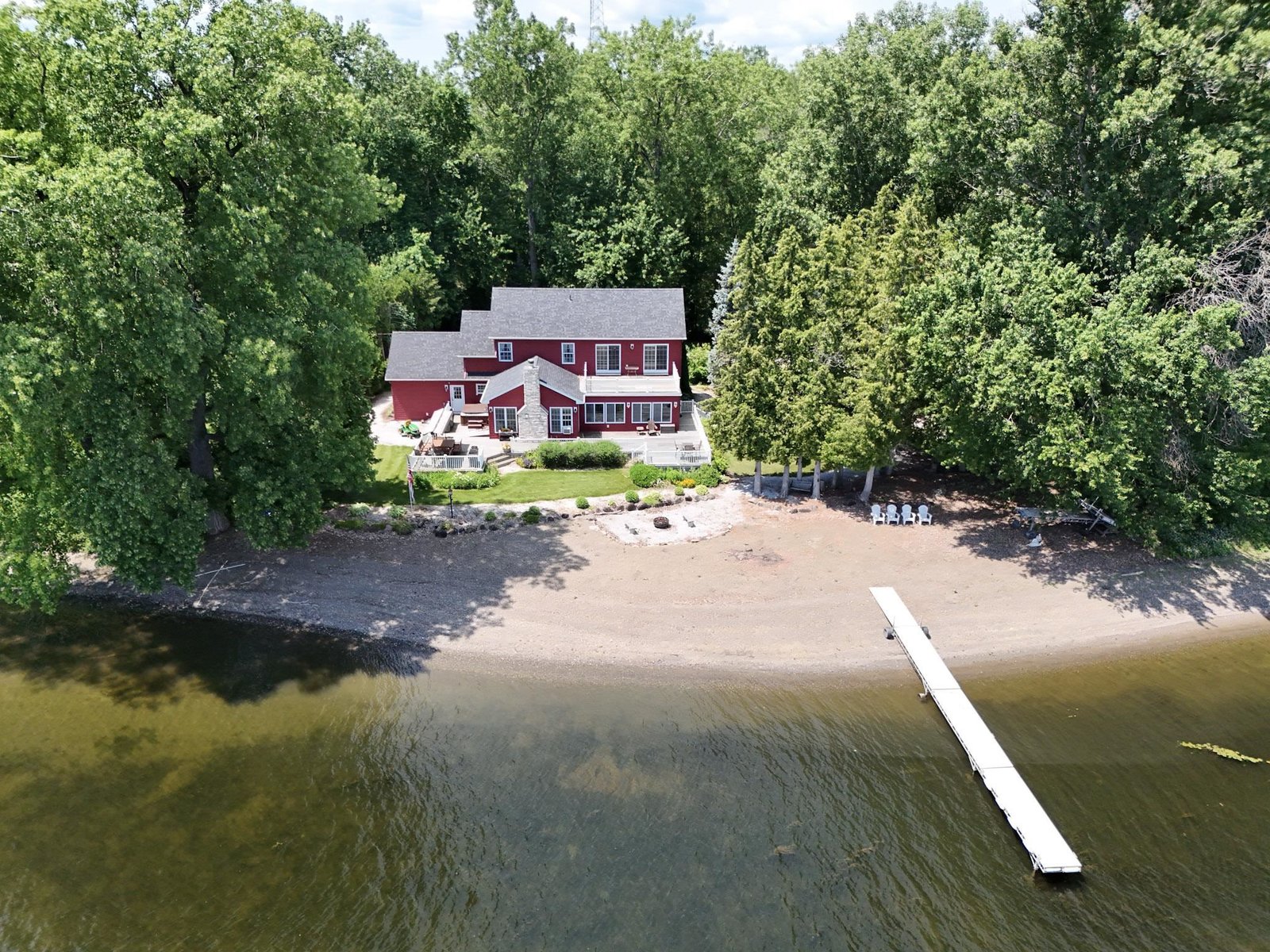 16 Macomber Point
