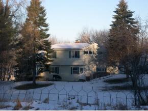 16 Maplewood Ave