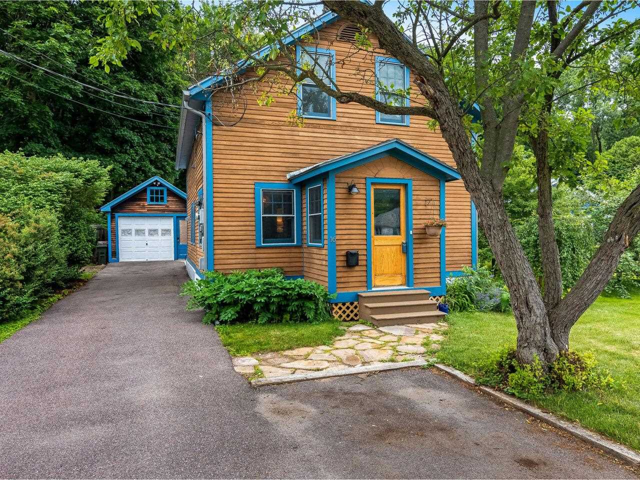 16 Meadow Road
