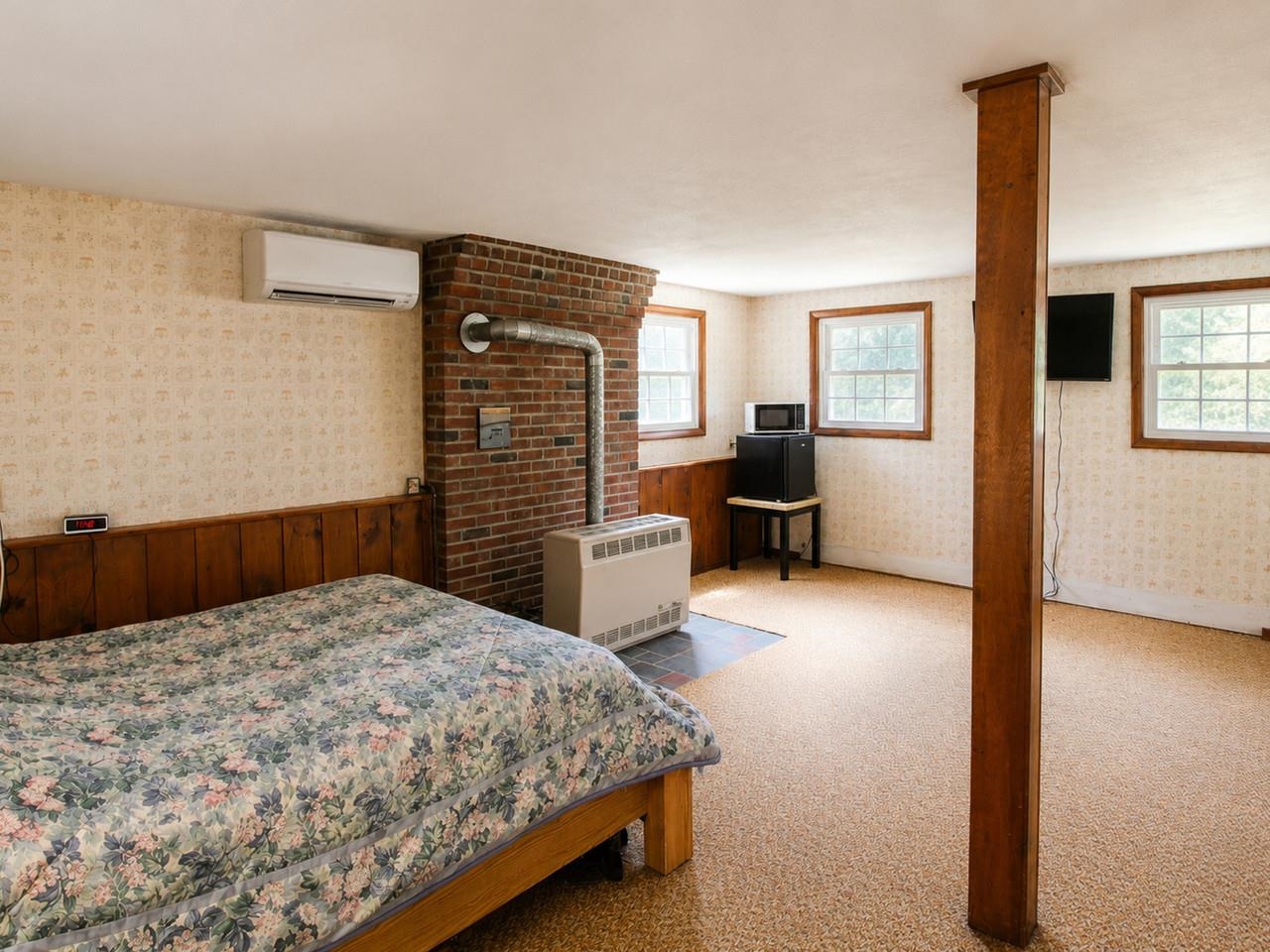 Lower Level Rec Room