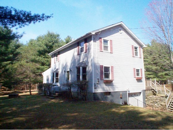 16 Sand Hill Rd