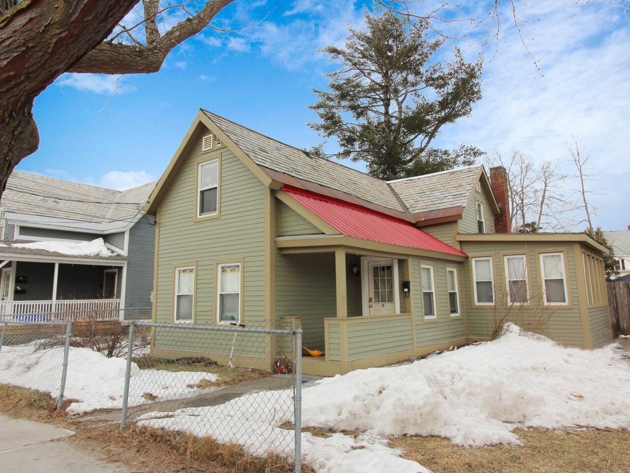 16 Spring Street