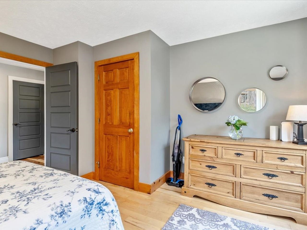 16 Sugarbush Road
